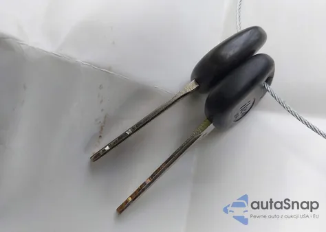 2005 Toyota Sequoia Sr5 V8 z USA, uszkodzony, nr VIN 5TDZT34A35S245205